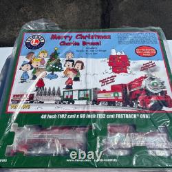Lionel Merry Christmas Charlie Brown Peanuts Ready To Run O Gauge Train 6-30193