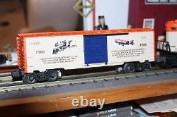Lionel O gauge #11715 90 year Annniversary Train NIB engine GP-9 &6 Freight cars