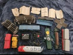 Lionel O27 Gauge Diesel Engine Train Set Vintage 1960s
