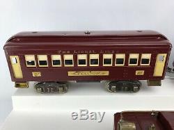 Lionel Prewar Super Motor Standard Gauge Train, Locomotive N0.8e, 337, 338 Cars