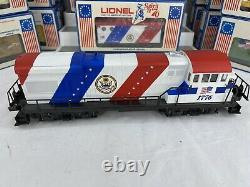 Lionel Spirit Of 76 Train Set, 13 Box Cars, Locomotive, And Caboose, Boxed C8-c9