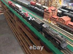 Lionel Steam Engine 8141 and 4 Freight Car