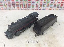 Lionel Steam Engine 8141 and 4 Freight Car