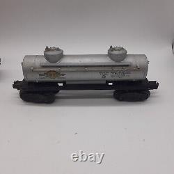 Lionel Train Engine 2025 With Tender 3 Cars (Read DESCRIPTION)