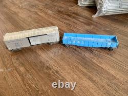 Lionel Train Lot 2046 2046W Magnetraction 1953 O27 O Gauge Track Caboose Cars