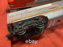 Lionel Train O Gauge #2343c Santa Fe Engine Locomotive With Car #2243p Boxes