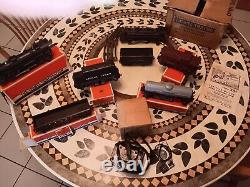 Lionel Train Set 1950's BOXED #1501S Locomotive withSmoke, Tender, 3 Cars & Xtra