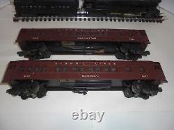 Lionel Train Set 2056 Engine With 2046w Tender And Two Vintage Madison Cars 1948