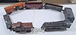 Lionel Train Set 221 locomotive 6466T tender X3464 6456 2452X 3461 6457Caboose