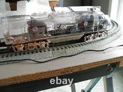 Lionel Train Set F3aa Clear 6-38151 & 38152 Plus Three Cars