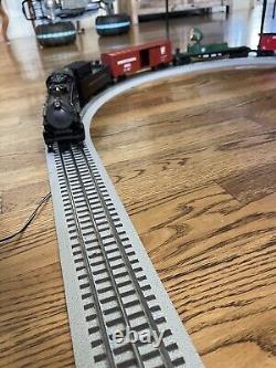 Lionel Trains 561 Pennsylvania 0-8-0 Locomotive Engine & Whistle Tender + More