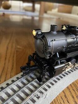 Lionel Trains 561 Pennsylvania 0-8-0 Locomotive Engine & Whistle Tender + More