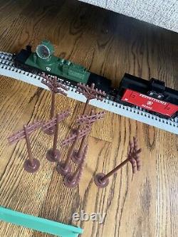 Lionel Trains 561 Pennsylvania 0-8-0 Locomotive Engine & Whistle Tender + More