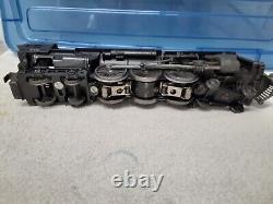 Lionel train cars with 6. Engines