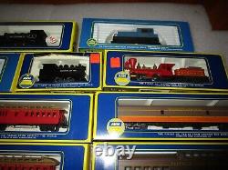 Lot 19 AHM Train Diesel Locomotives Steam Engines Dockside Flat Baggage Ore Cars