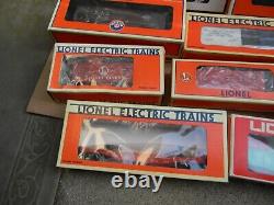 Lot Of 16 Vintage Collectible Lionel Train Cars