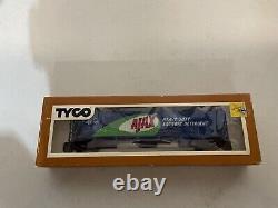 Lot Of 25+ Ho Tyco Train Cars Assorted Rolling Stock In Original Boxes NBU Lot