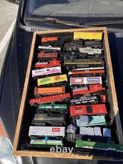 Lot of 26 HO Locomotives Train cars AHM Bachman Atlas Untested As Is