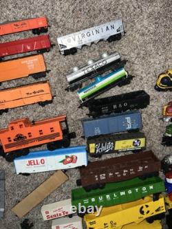 Lot of 31 HO & O Gauge Locomotives And Train Cars, Lionel, AHM, And Tyco