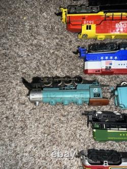 Lot of 31 HO & O Gauge Locomotives And Train Cars, Lionel, AHM, And Tyco