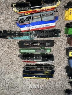 Lot of 31 HO & O Gauge Locomotives And Train Cars, Lionel, AHM, And Tyco