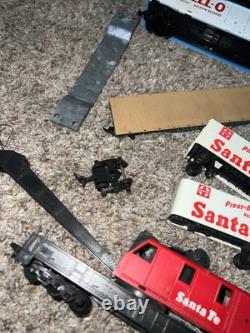 Lot of 31 HO & O Gauge Locomotives And Train Cars, Lionel, AHM, And Tyco