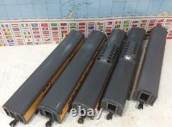 M. T. H. Union Pacific Diesel Engine Set 5 Passenger Cars