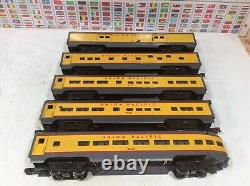 M. T. H. Union Pacific Diesel Engine Set 5 Passenger Cars