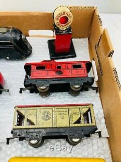 MARX Pre-War Train Set COMMODORE VANDERBILT Locomotive Freight Cars NICE