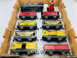 MARX Pre-War Train Set COMMODORE VANDERBILT Locomotive Freight Cars NICE