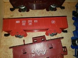 MARX USA Diesel Type ELECTRIC TRAIN New York Central Locomotive Track Cars