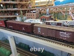 MTH Boston and Maine RS-3 Diesel Engine with LocoSound and freight cars