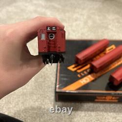 MTH Ho Scale MTA R17 (red Bird) 4 Car Set DCC And Sound