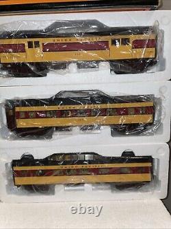 MTH Rail King 4-6-2 Union Pacific Forty-Niner Steam Engine With 6 Passenger Cars