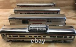 MTH Train, Sante Fe El-Capitan Passenger Car Set. O Gauge Very Nice Condition