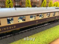 Märklin 26928 HO gauge purple purple line gold 6-car train special Model
