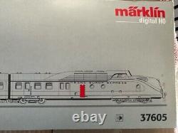 Marklin 37605 HO DB Class VT 11.5 TEE Diesel Powered Rail Car Train