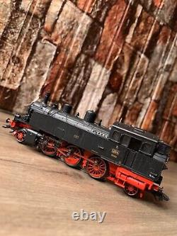 Marklin HO/AC/MFX 26542 Tank Locomotive and 4 Open Platform Cars