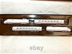 Marklin Mini-Club Z 8871 ICE self-propelled pass train w two powered cars-ln wb