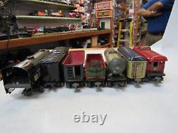 Marx Pre War Canadian Pacific 3000 2-4-2 7 Pc Set Tested, Runs One Way Couplers