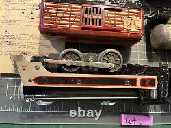 Marx Train Set with Locomotive Engine Tender and 4 Cars VERY NICE Loco RUNS LotJ