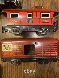 Marx o gauge Train set 400 loco with 5 cars
