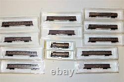 Micro-Trains Z Scale Pennsylvania PRR F7 14002-2 AA Diesels and 11 Passenger car
