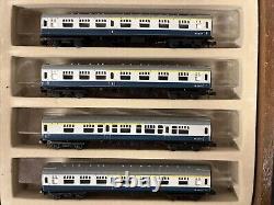 Minitrix N Scale Nigel Gresley Set Locomotive + 5 Passenger Cars Wood Box