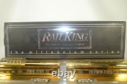 Mth 30-2514-0 Gold Plated Gg-1, And 30-6707 Gold Passenger Cars, Excellent, Nice