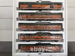 Mth Great Northern F3 A-b-a With 5 Car Passenger Set (new)