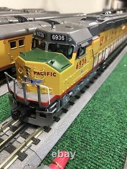 My Union Pacific DAP DD40AX & 10 Passenger Cars UP Steam Train 20-2980 20-69147