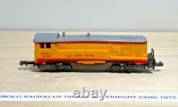 N Scale Arnold 1972 Rapido Diesel Locomotive and 4 Freight Cars Custom Wood Case
