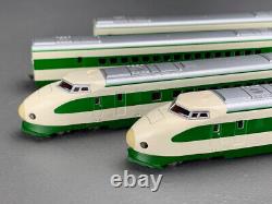 N Scale Kato 200 Japanese Shinkansen Bullet Train 4 Car Set N184