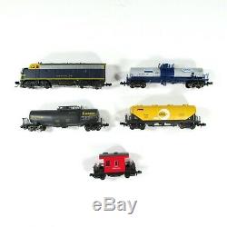 N Scale Kato F7 TRAIN SET with UNITRACK SANTA FE Locomotive & 4 Cars, 106-0005